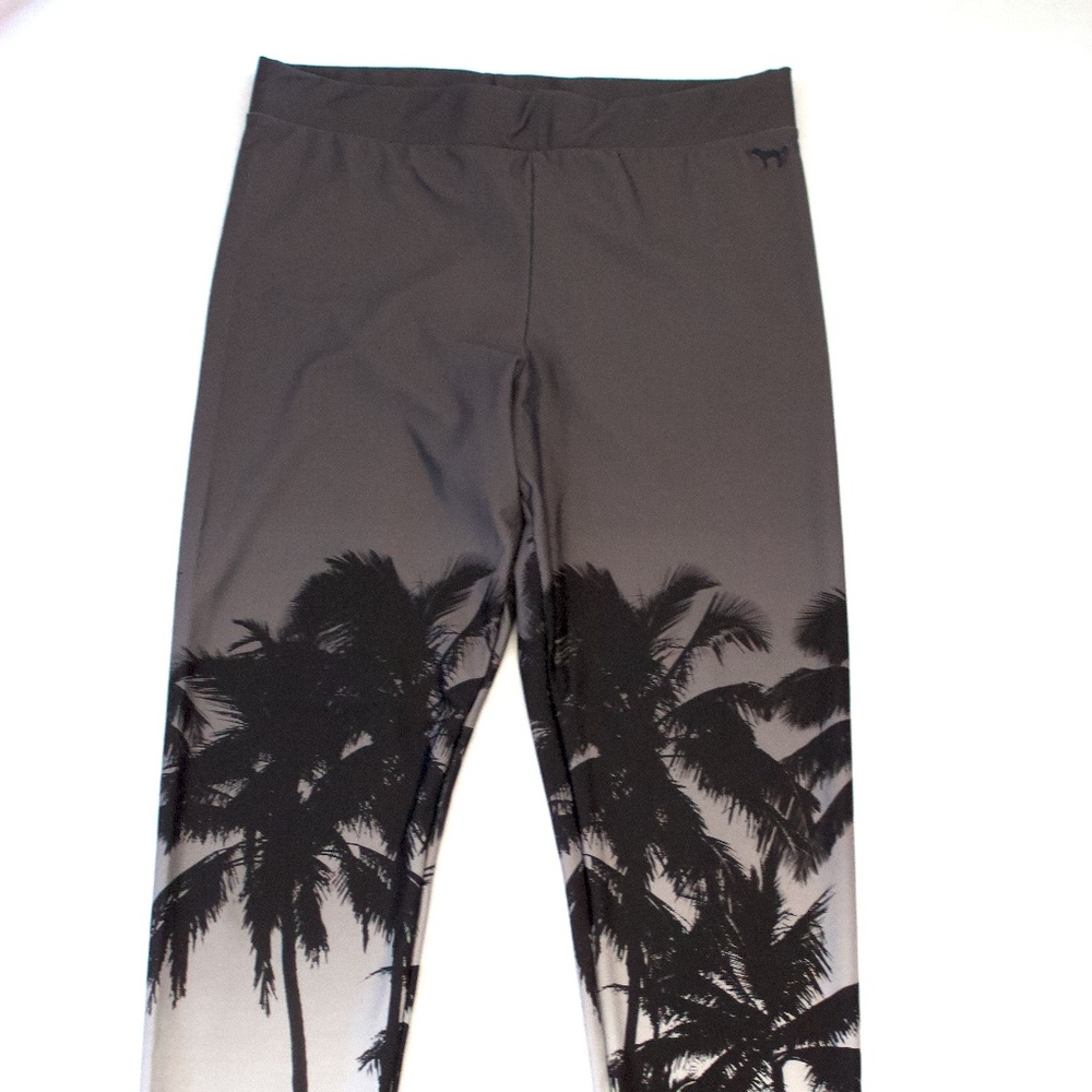 Victoria's Secret PINK Palm Tree Leggings